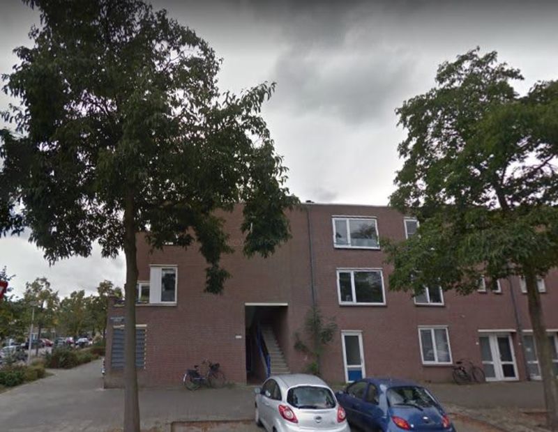 Van Garderenstraat 36