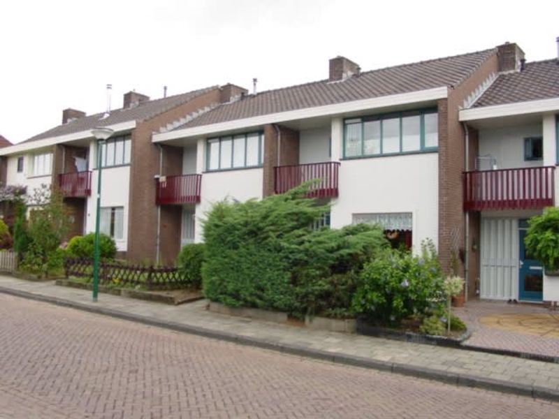 Dennenweg 8, 3911 EE Rhenen, Nederland