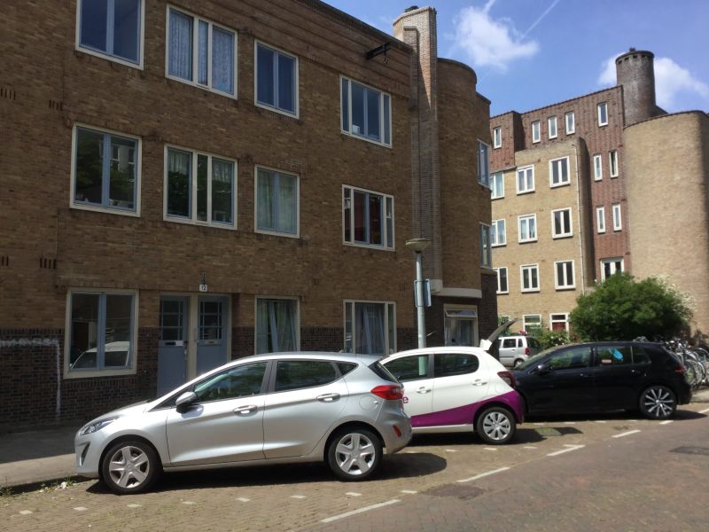 Holendrechtstraat 12