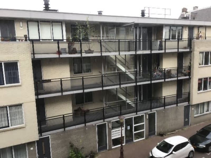 Bellamydwarsstraat 15