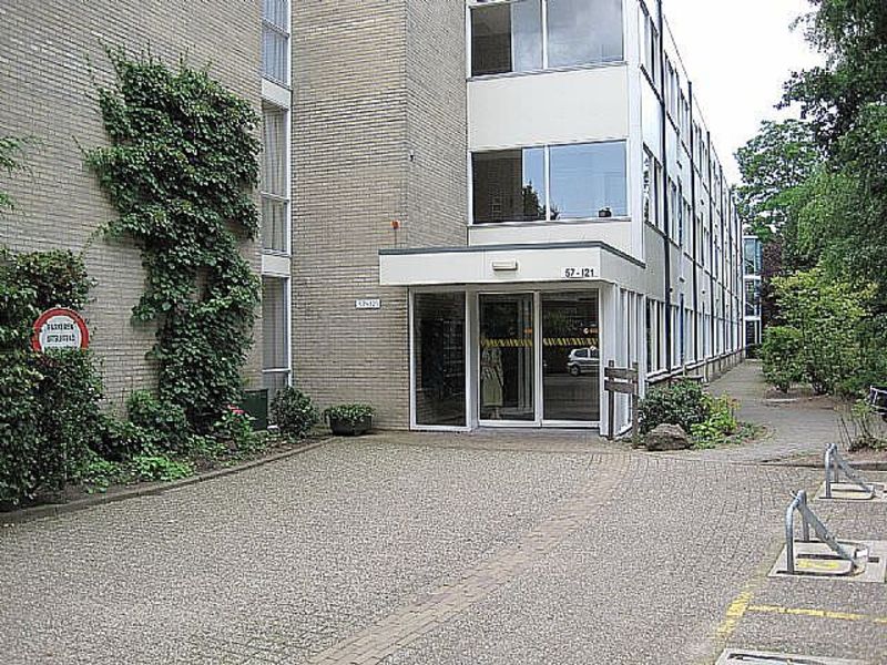 Jozef Israëlslaan 87, 1401 CX Bussum, Nederland