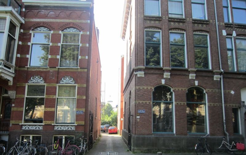 Radesingel 27, 9711 EE Groningen, Nederland