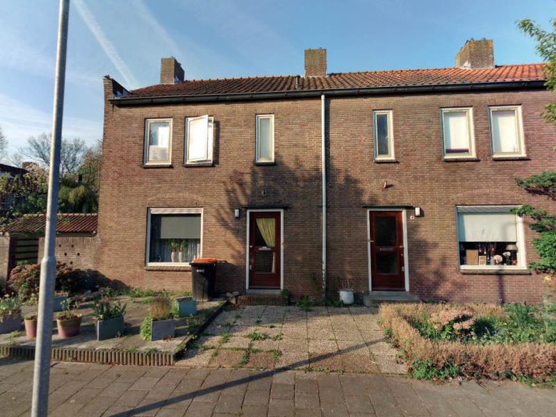 Jan Campertstraat 2, 3331 EP Zwijndrecht, Nederland