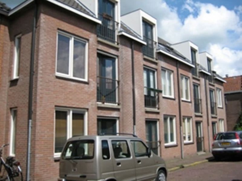 Van Rooijenplein 28