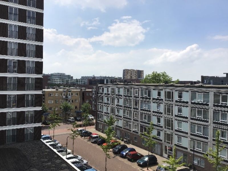 Wolbrantskerkweg 106E, 1069 DA Amsterdam, Nederland