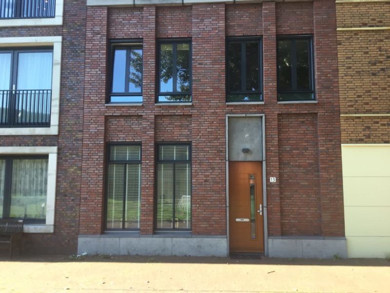 Carolinastraat 13, 1975 EN IJmuiden, Nederland