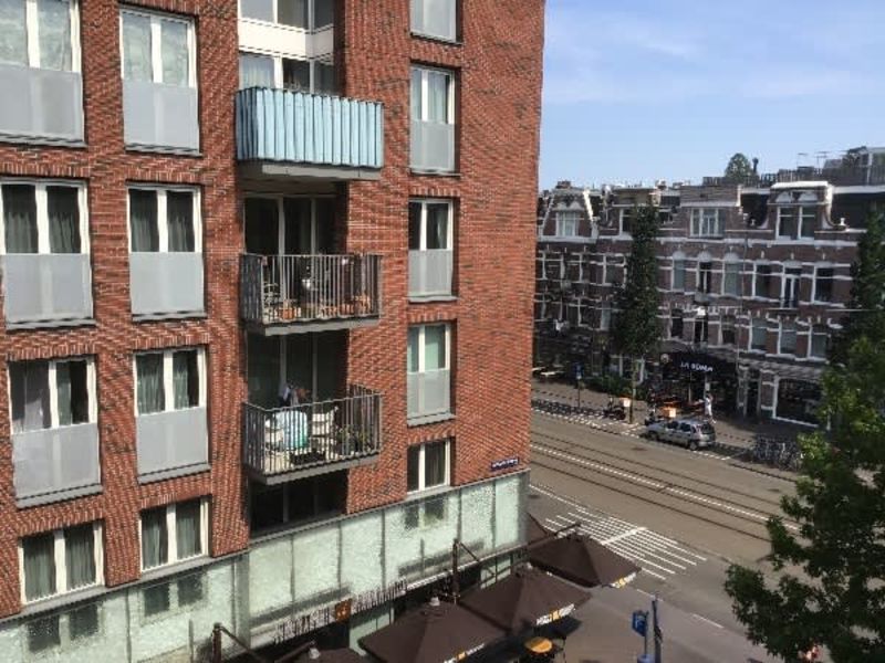 Tweede Helmersstraat 103