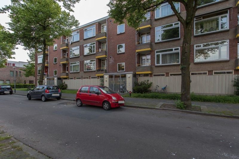 De Genestetstraat 39A, 9721 NT Groningen, Nederland