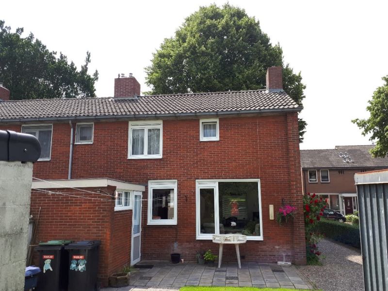 L W de Blecourtstraat 11