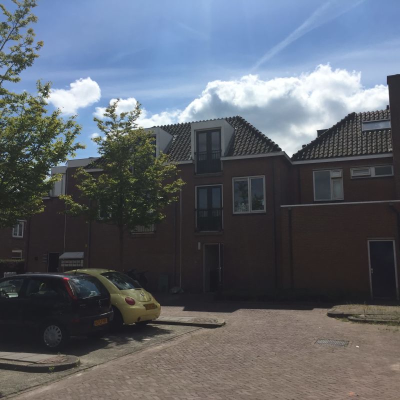 Van Rooijenplein 12, 3417 BM Montfoort, Nederland