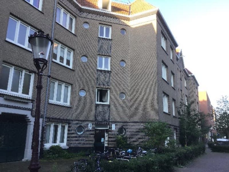 Van Beuningenplein 113, 1051 VV Amsterdam, Nederland