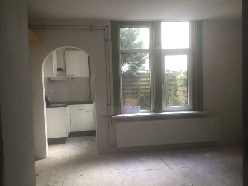 Van Houweningenstraat 28