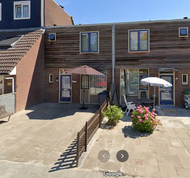 Valkenswaardstraat 12, 1324 XD Almere, Nederland