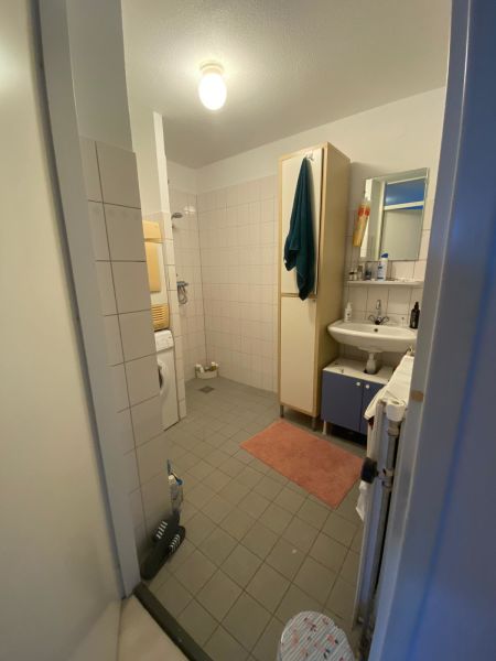 Canadian Grenadier 20