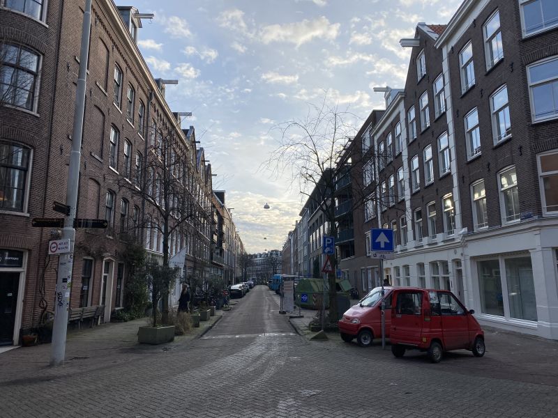 Eerste van der Helststraat 13