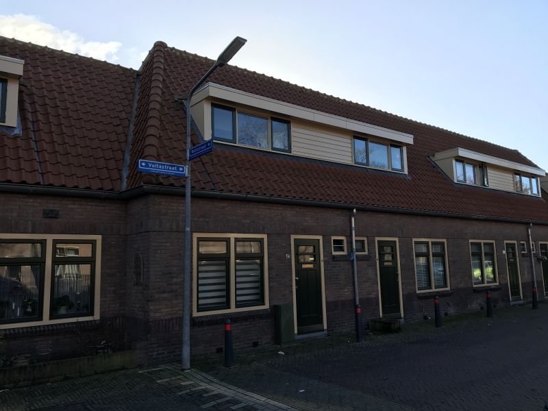 Voltastraat 42, 1221 GE Hilversum, Nederland