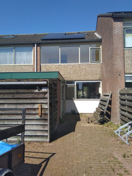 Valkhof 195, 3772 EL Barneveld, Nederland