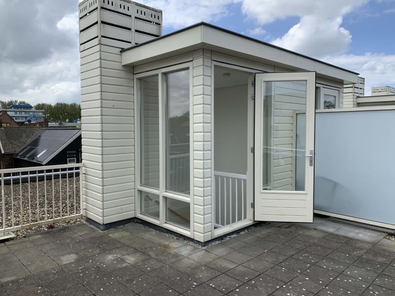 Schooldwarsstraat 84