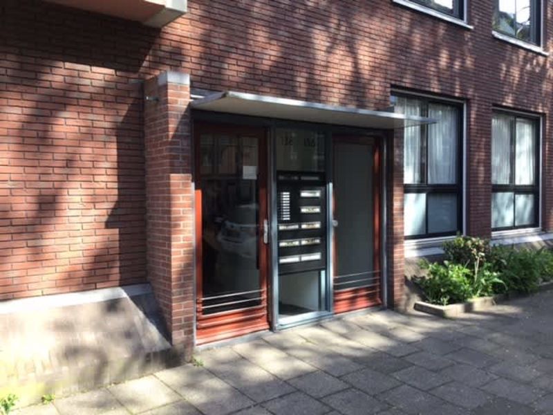 Rapenburgerstraat 154