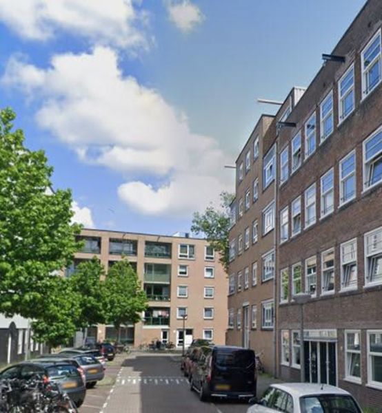 Riouwstraat 240, 1094 ZC Amsterdam, Nederland