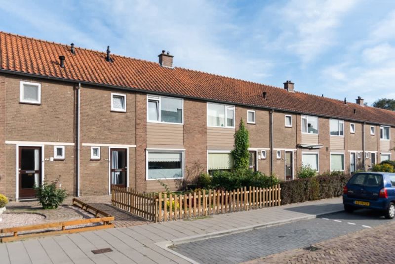 Professor van Het Hoffstraat 25