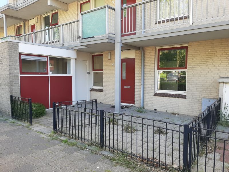 Walvisplein 35, 1317 JX Almere, Nederland