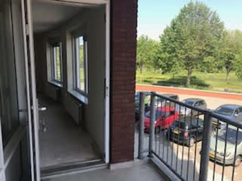 Middenmolenplein 130