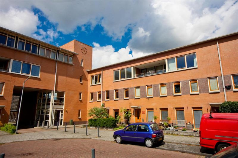 Jac. P. Thijsseplein 24