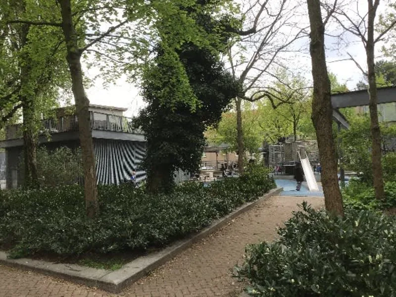 Van Beuningenplein 84