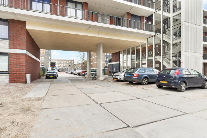 Dirk Sonoystraat 104, 1067 ZC Amsterdam, Nederland