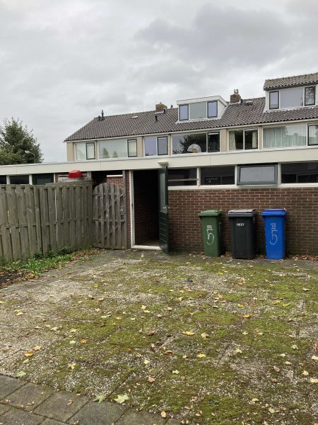 Roland Holststraat 5