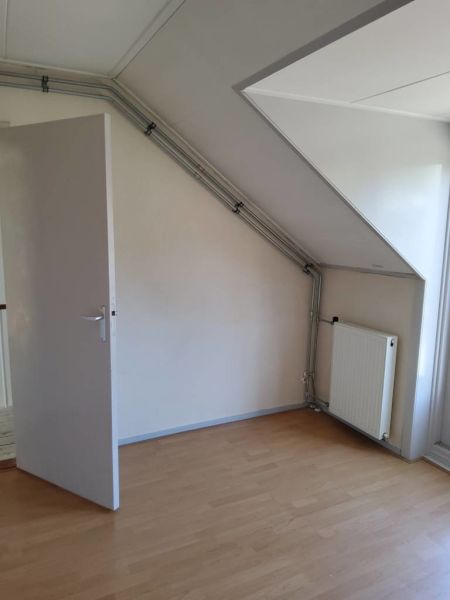 Van Leeuwenstraat 74