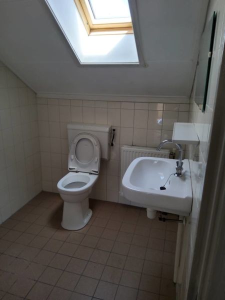 Van Leeuwenstraat 74