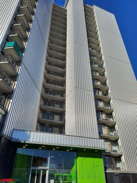 Kraaiennest 877, 1104 KD Amsterdam, Nederland