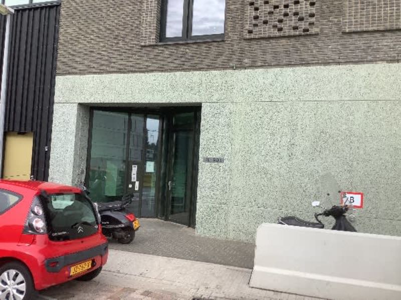 Oostenburgermiddenstraat 851