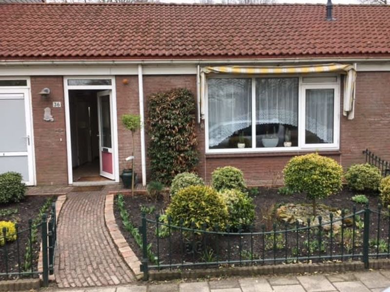 Waterlelieplantsoen 36, 2165 XM Lisserbroek, Nederland