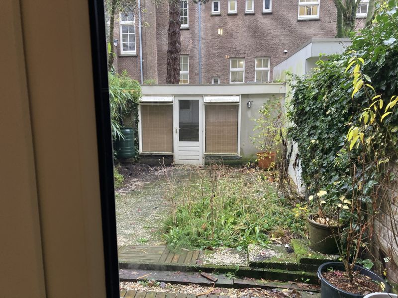 Van der Hoopstraat 105II