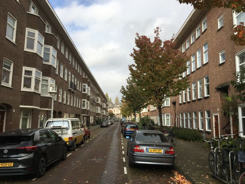 Alblasstraat 33II