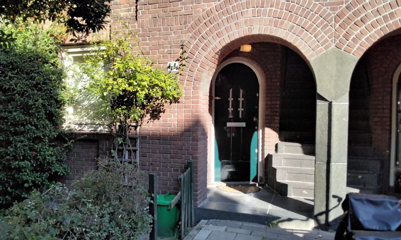 Uithoornstraat 44, 1079 KH Amsterdam, Nederland