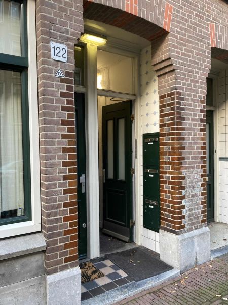 Van der Hoopstraat 122, 1051 VN Amsterdam, Nederland