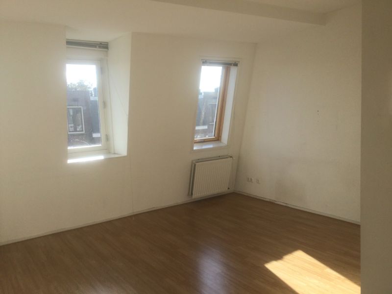 Van Hogendorpstraat 169