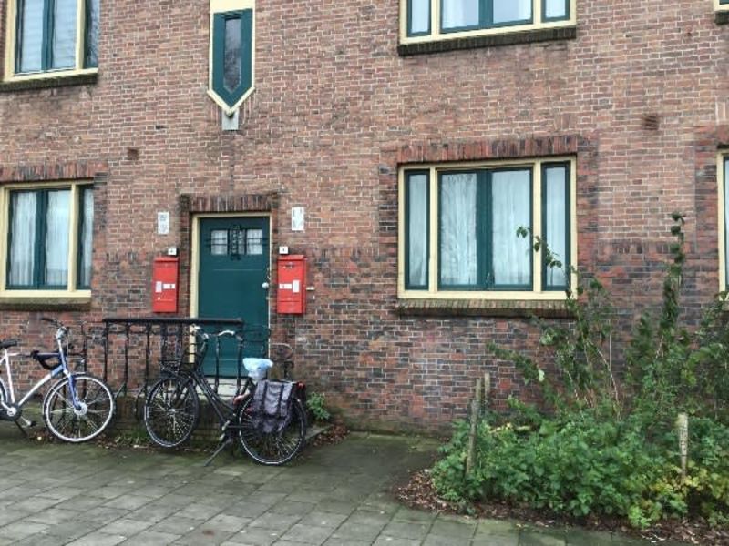 Amsteldijk 105, 1074 JG Amsterdam, Nederland