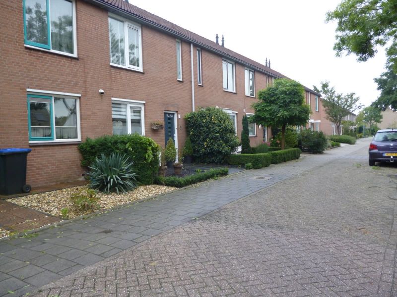 Poulencstraat 16, 3335 XD Zwijndrecht, Nederland