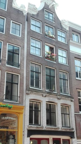 Warmoesstraat 145D, 1012 JB Amsterdam, Nederland