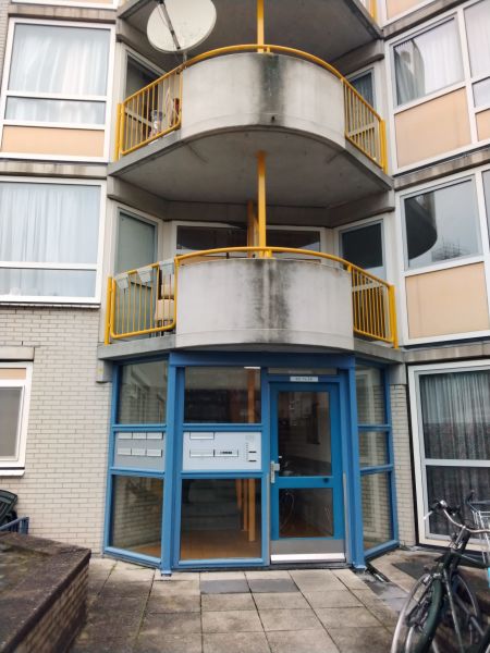 Bijlmerplein 836, 1102 ME Amsterdam, Nederland