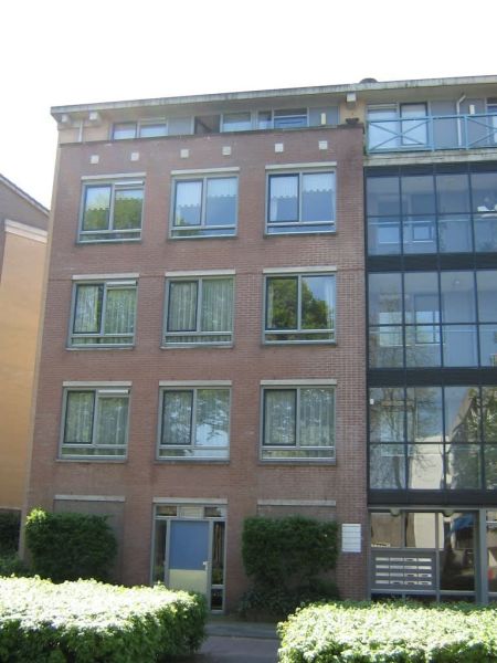 Nieuwe Raadhuisstraat 28