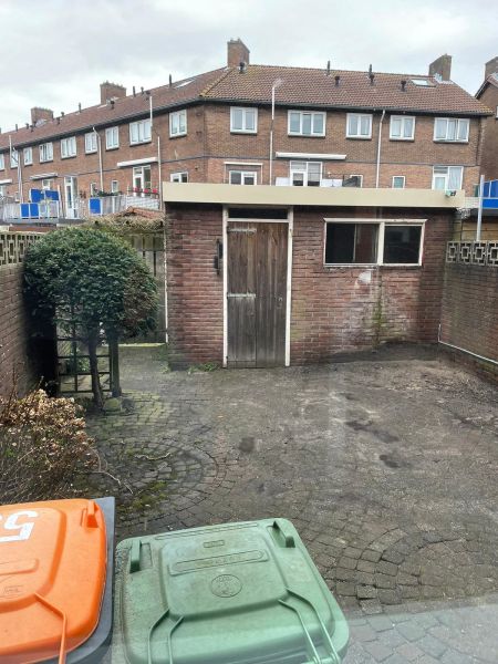 Van Leeuwenstraat 59