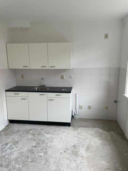 Van Leeuwenstraat 59