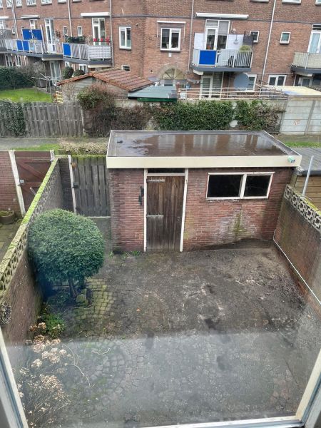 Van Leeuwenstraat 59