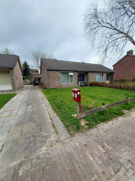 Spoorlaan 32, 9774 PE Adorp, Nederland